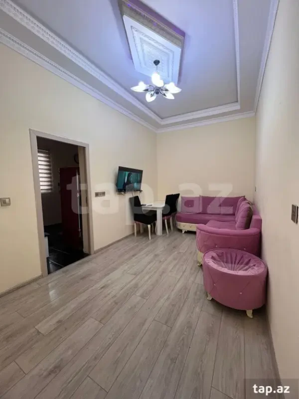 Kirayə verilir 2 otaqlı yeni tikili 58 m²