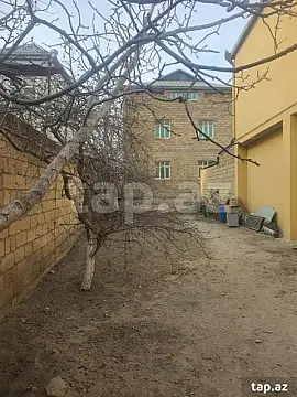 Satılır 6 otaqlı həyət evi