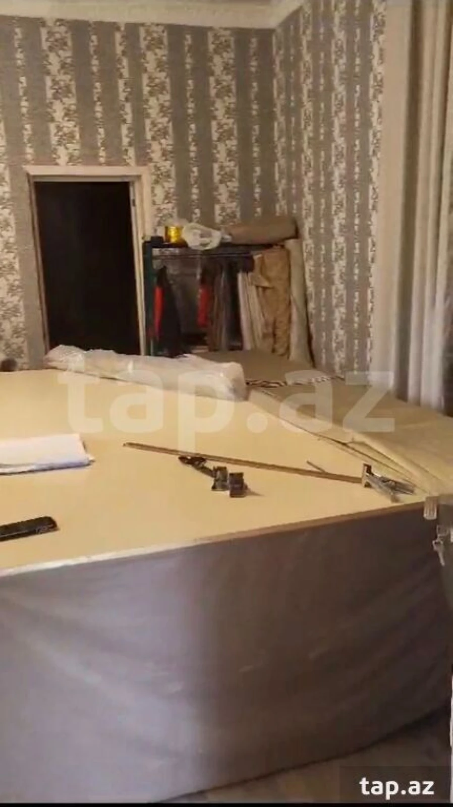 Satılır 5 otaqlı həyət evi