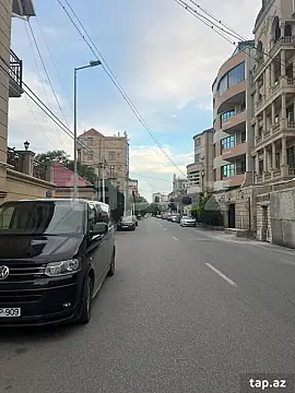 Satılır 5 otaqlı həyət evi