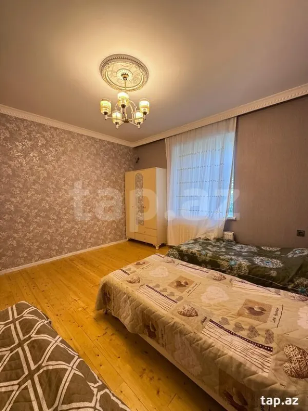 Kirayə verilir 3 otaqlı həyət evi 200 m²
