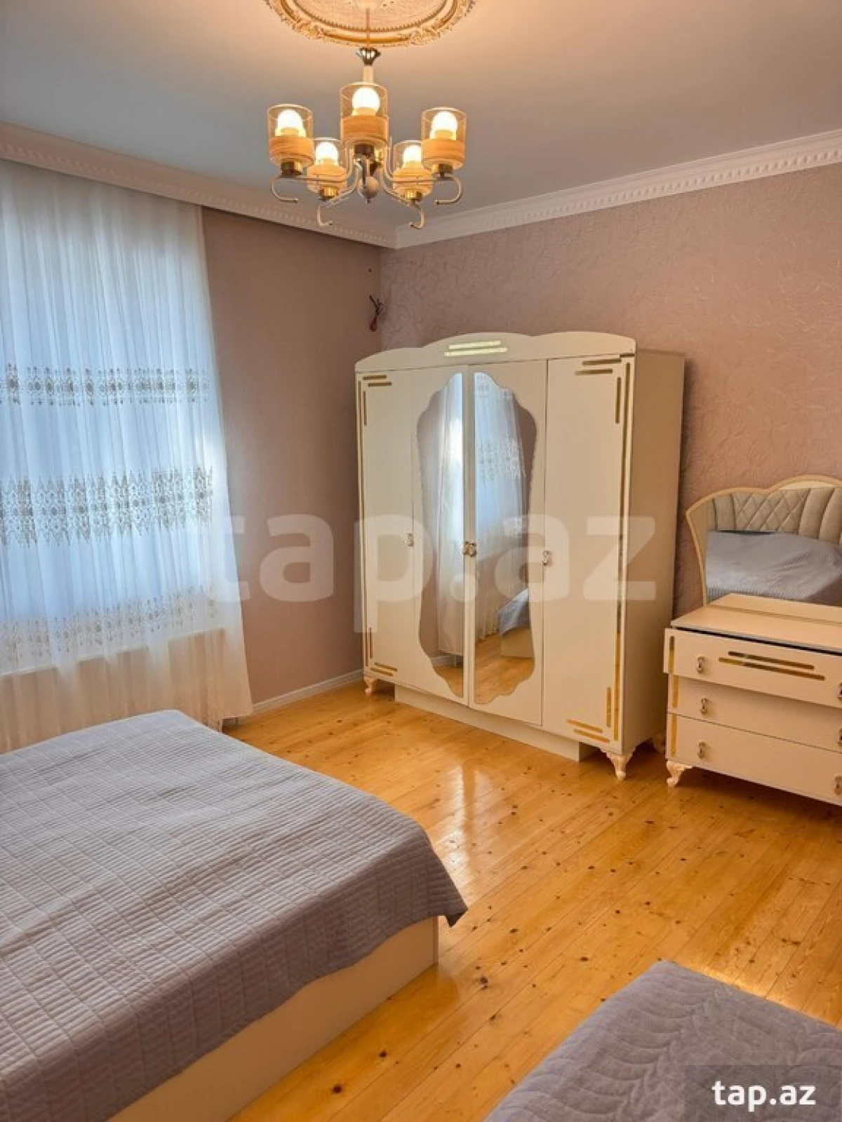 Kirayə verilir 3 otaqlı həyət evi 200 m²