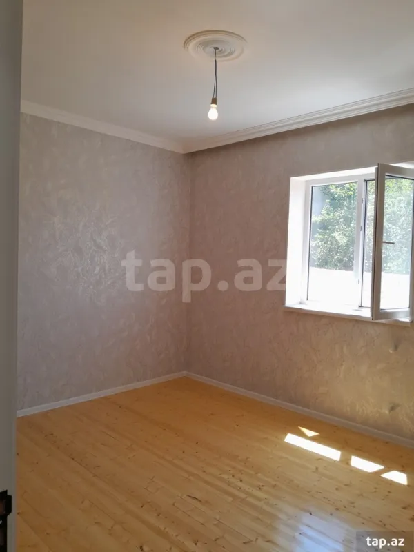 Satılır 3 otaqlı həyət evi