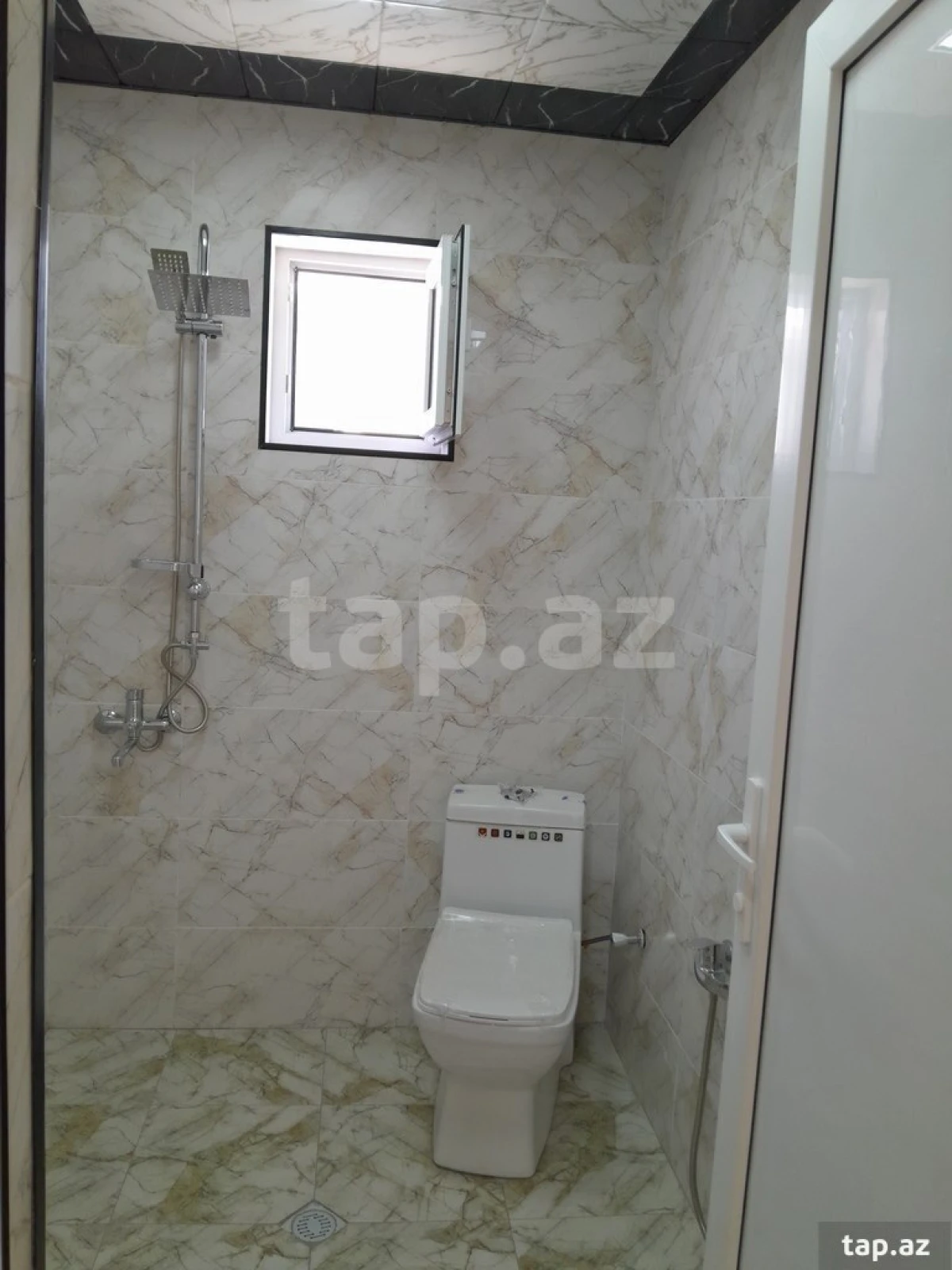 Satılır 3 otaqlı həyət evi