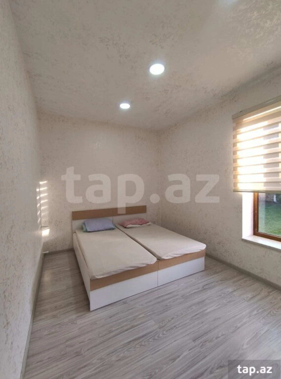 Satılır 6 otaqlı həyət evi