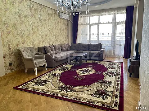 Kirayə verilir 3 otaqlı yeni tikili 145 m²