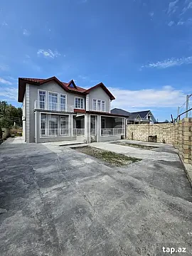 Kirayə verilir 6 otaqlı həyət evi 180 m² — Qusar 6 otaq 180.00 m²