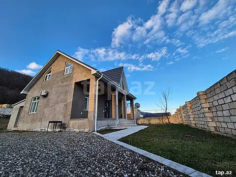 Kirayə verilir 3 otaqlı həyət evi 120 m² — Qusar 3 otaq 120.00 m²