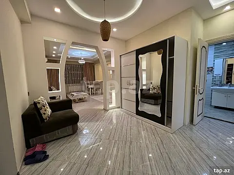 Kirayə verilir 3 otaqlı yeni tikili 100 m²