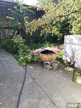 Satılır 6 otaqlı həyət evi