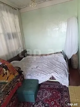 Satılır 6 otaqlı həyət evi