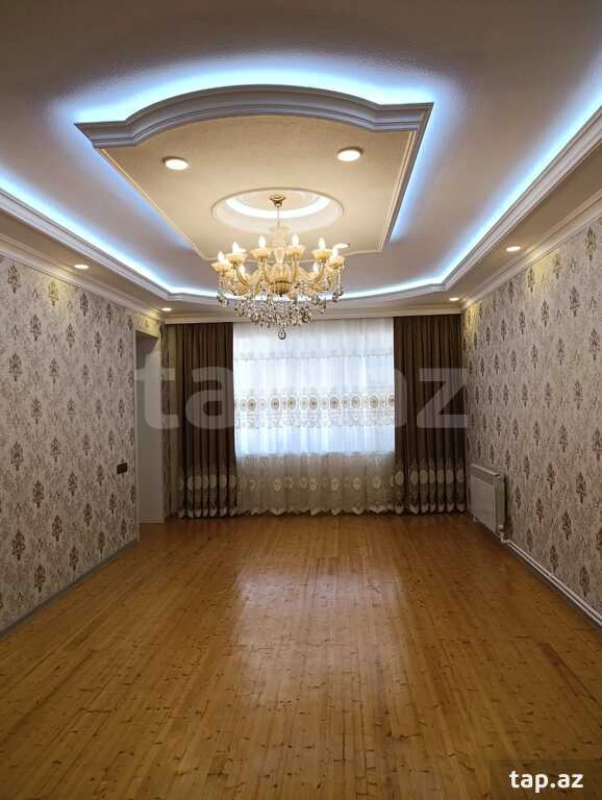 Satılır 5 otaqlı həyət evi