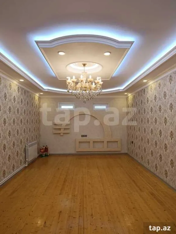 Satılır 5 otaqlı həyət evi