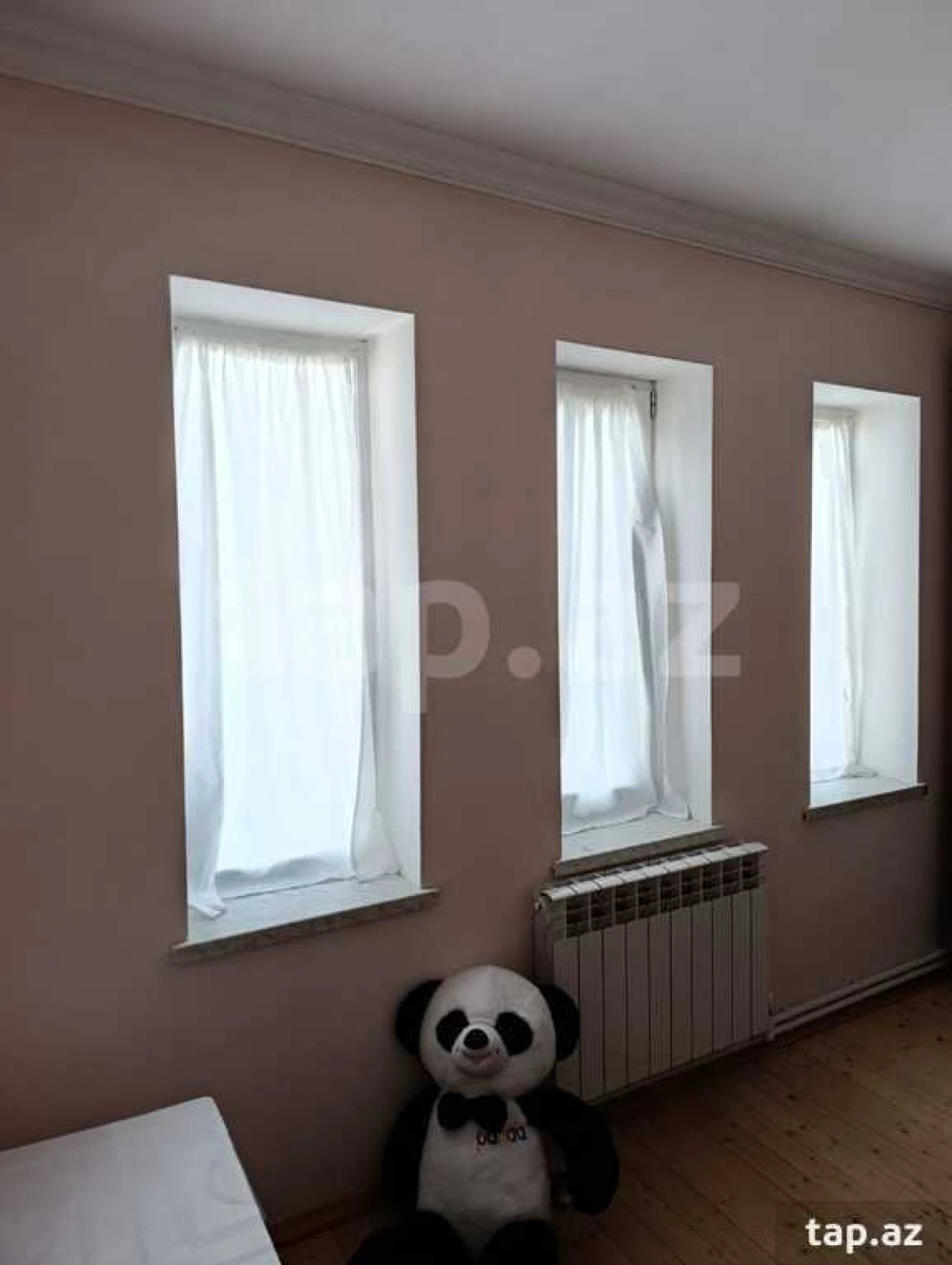 Satılır 5 otaqlı həyət evi