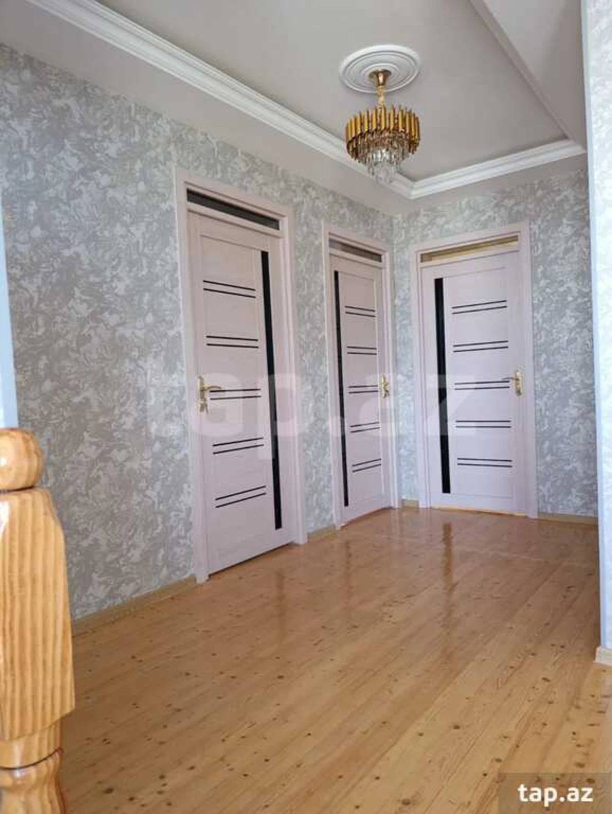 Satılır 5 otaqlı həyət evi