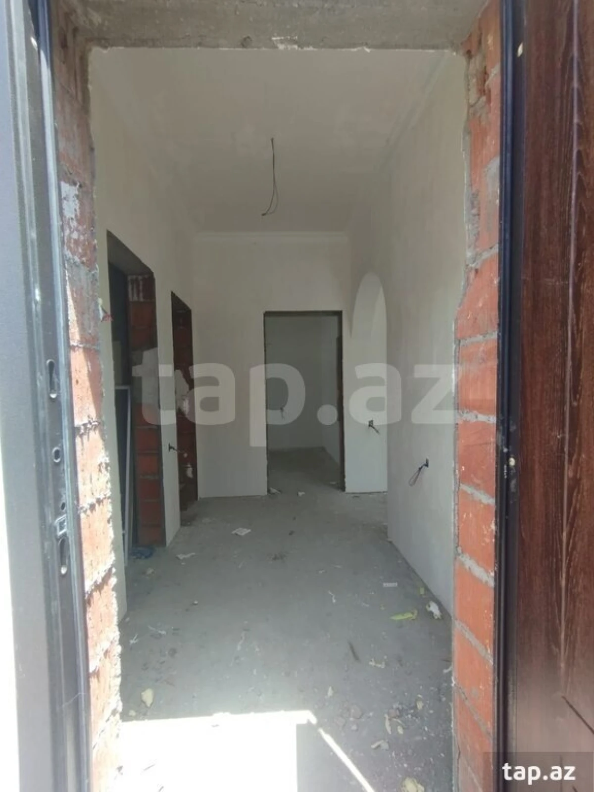 Satılır 3 otaqlı həyət evi