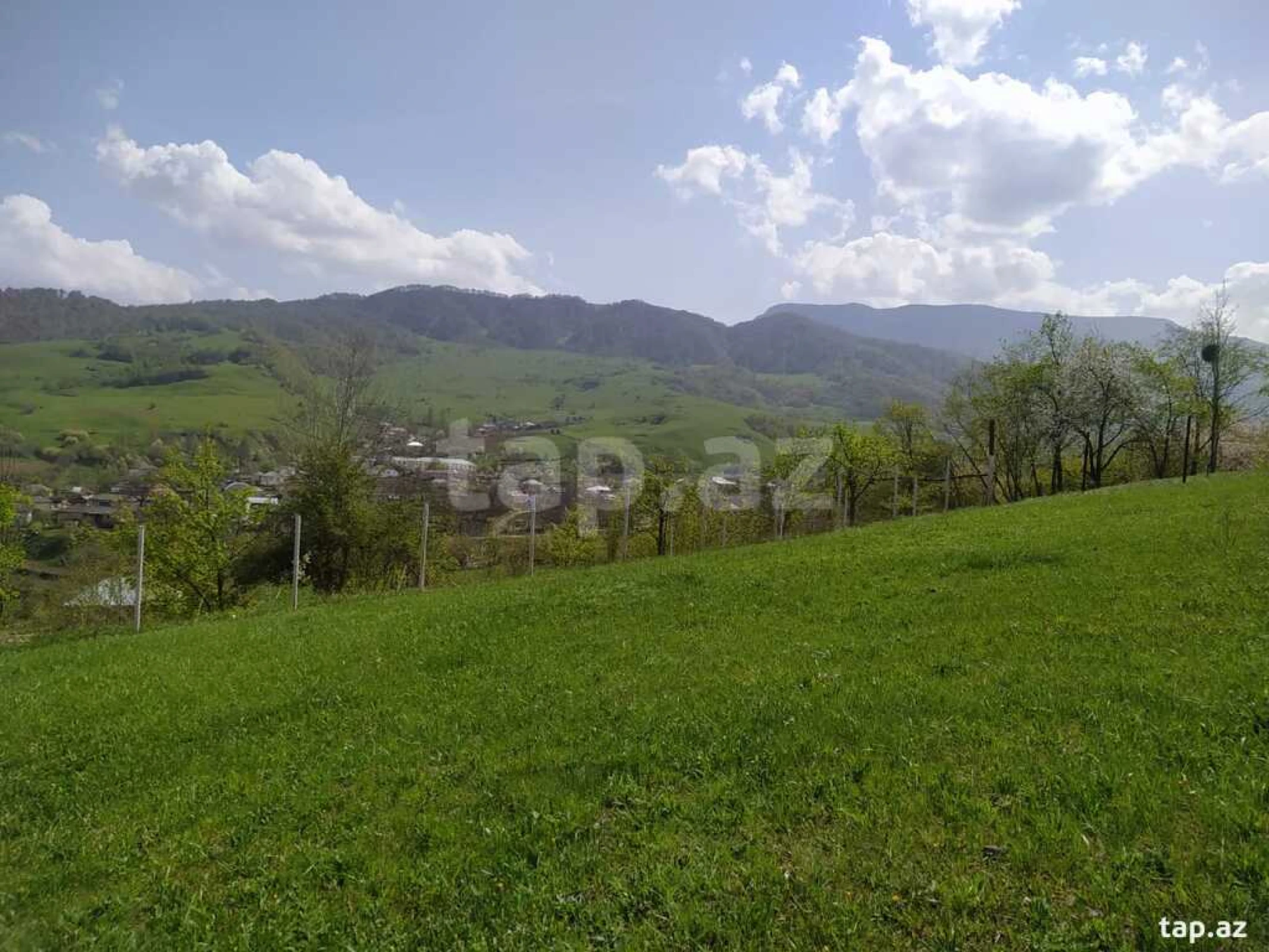 Satılır torpaq sahəsi