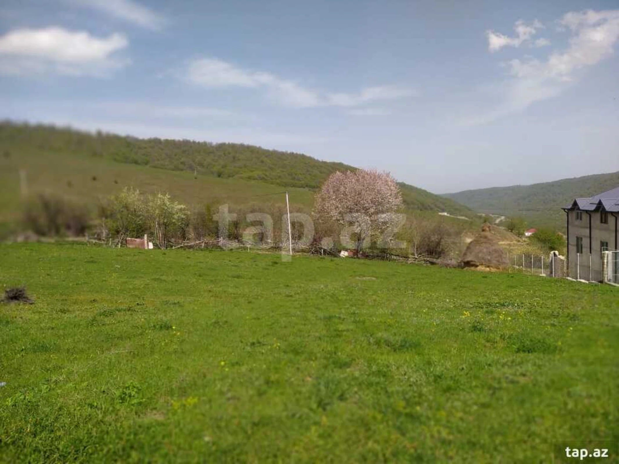 Satılır torpaq sahəsi