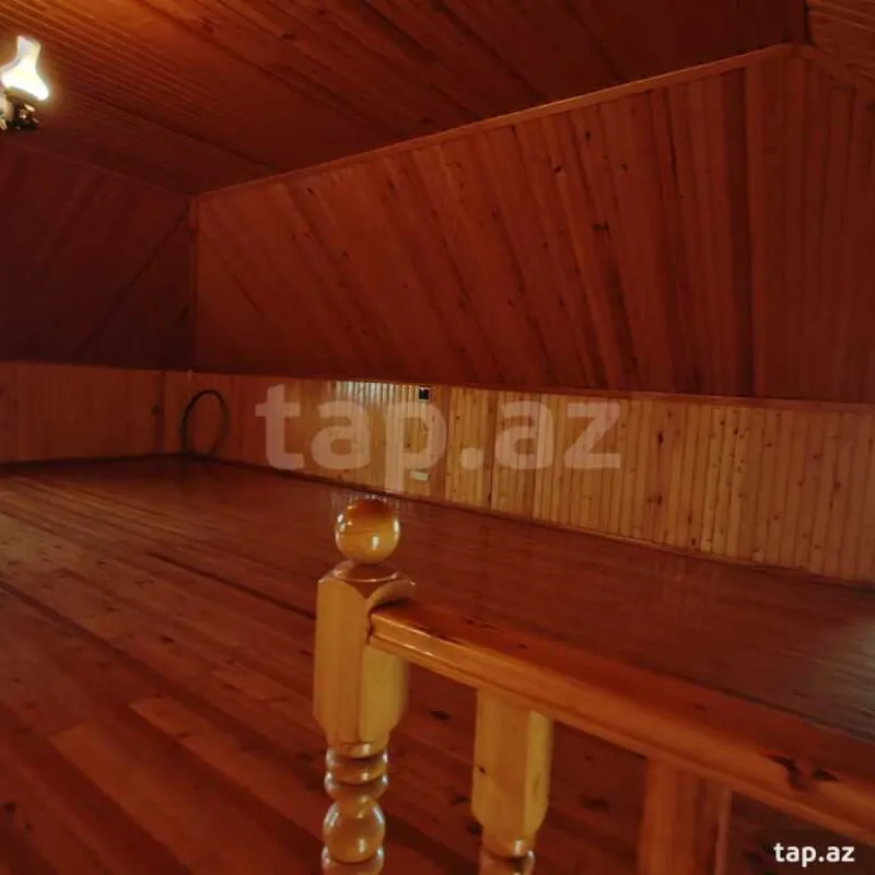 Satılır 5 otaqlı həyət evi