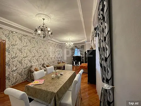 Satılır 5 otaqlı həyət evi