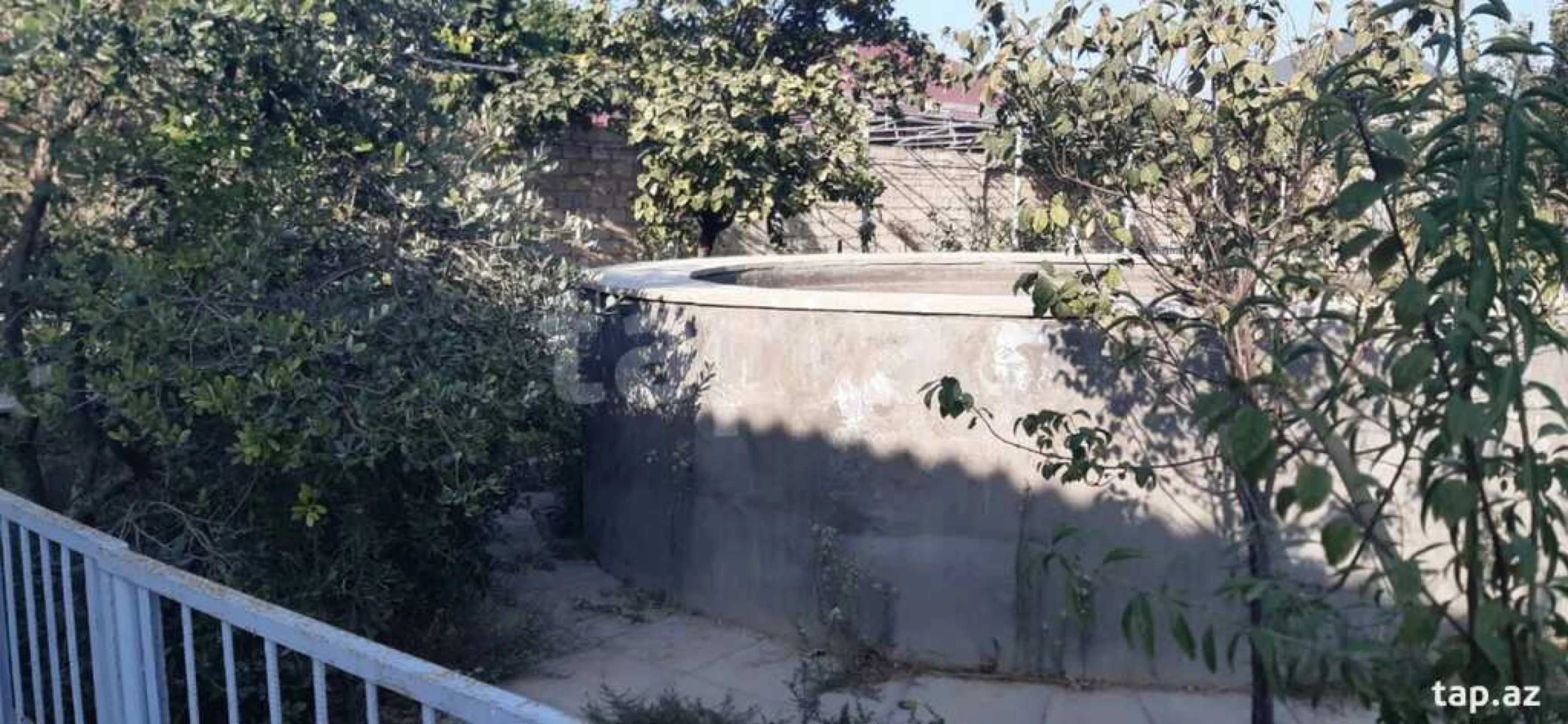 Satılır 4 otaqlı həyət evi 130 m²