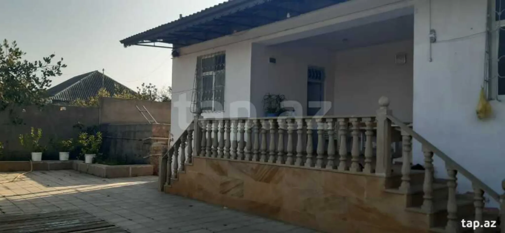 Satılır 4 otaqlı həyət evi 130 m²