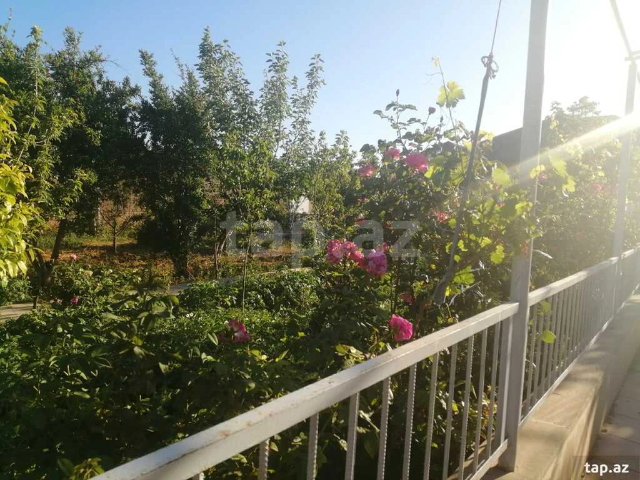 Satılır 4 otaqlı həyət evi 130 m²