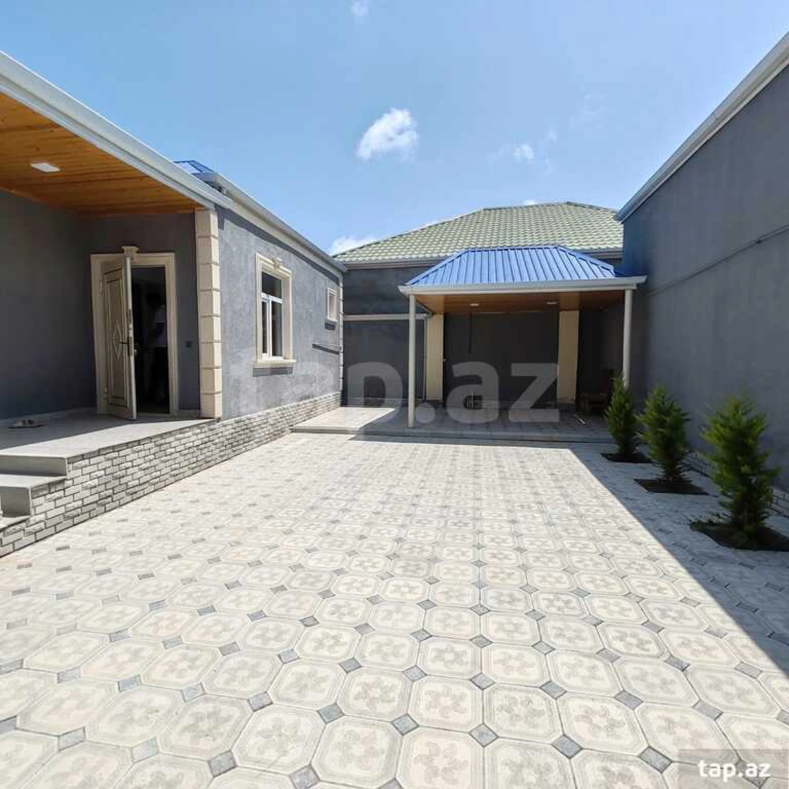 Satılır 4 otaqlı həyət evi