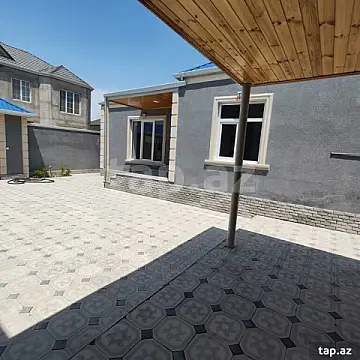 Satılır 4 otaqlı həyət evi