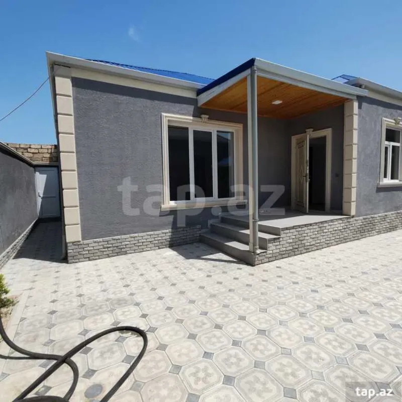 Satılır 4 otaqlı həyət evi