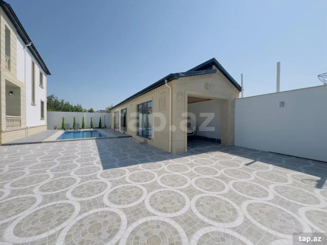 Satılır 5 otaqlı həyət evi