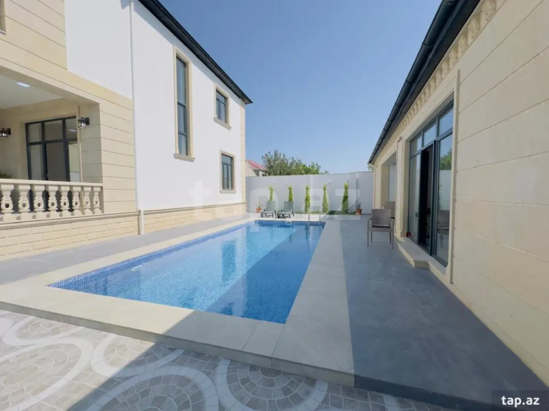 Satılır 5 otaqlı həyət evi