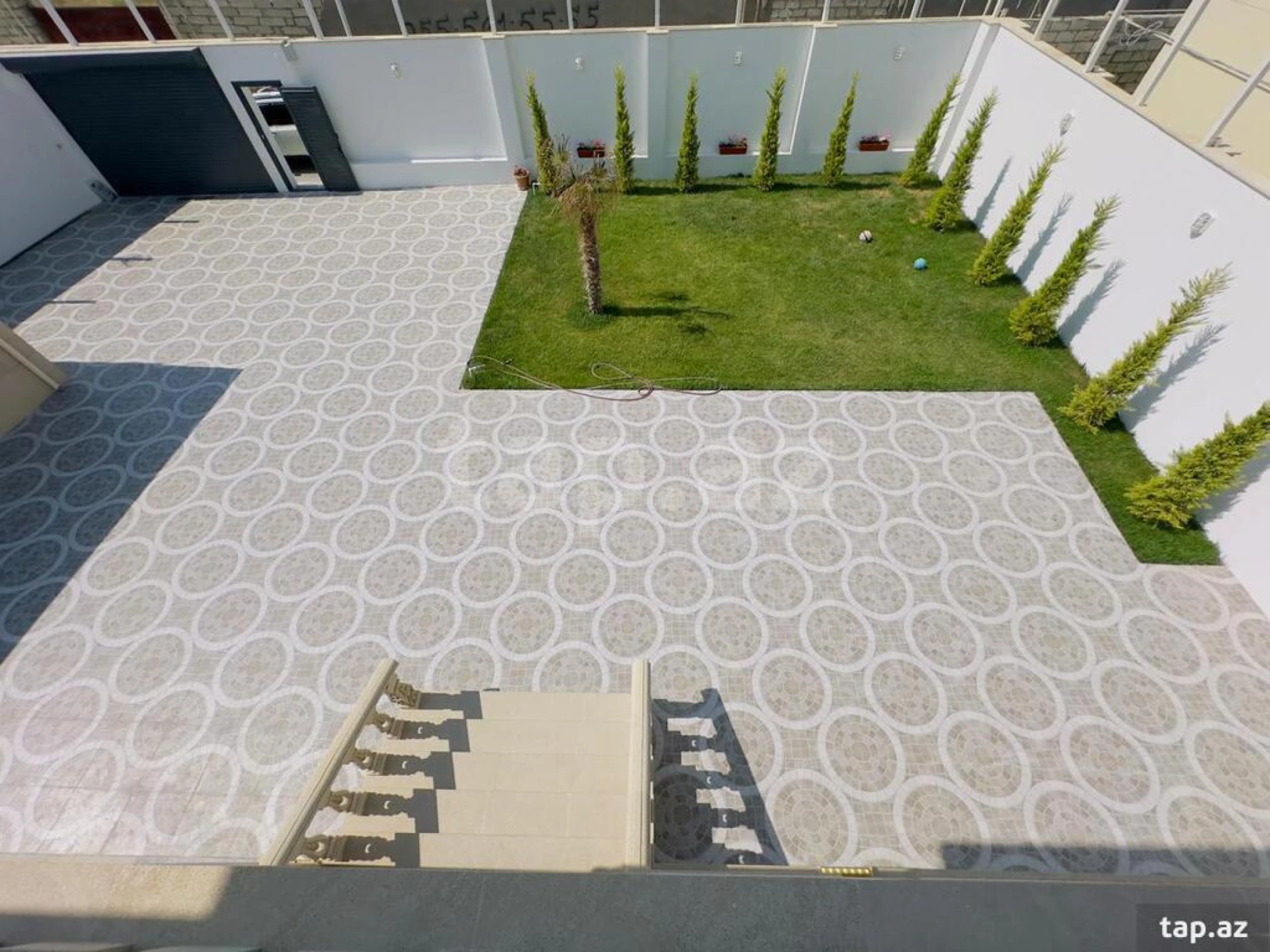 Satılır 5 otaqlı həyət evi