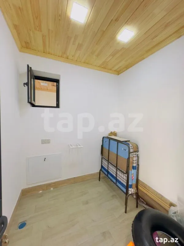 Satılır 5 otaqlı həyət evi