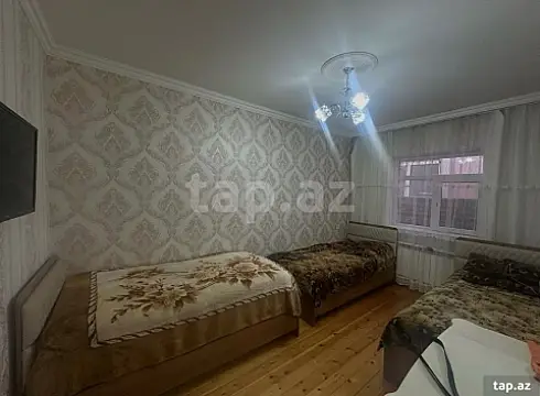 Satılır 4 otaqlı həyət evi