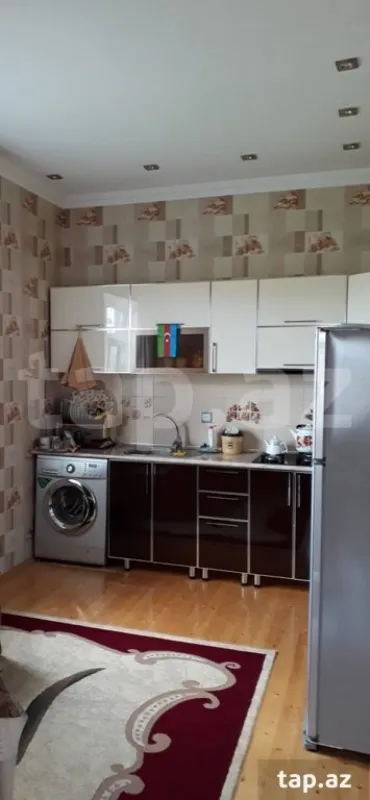 Kirayə verilir 4 otaqlı həyət evi