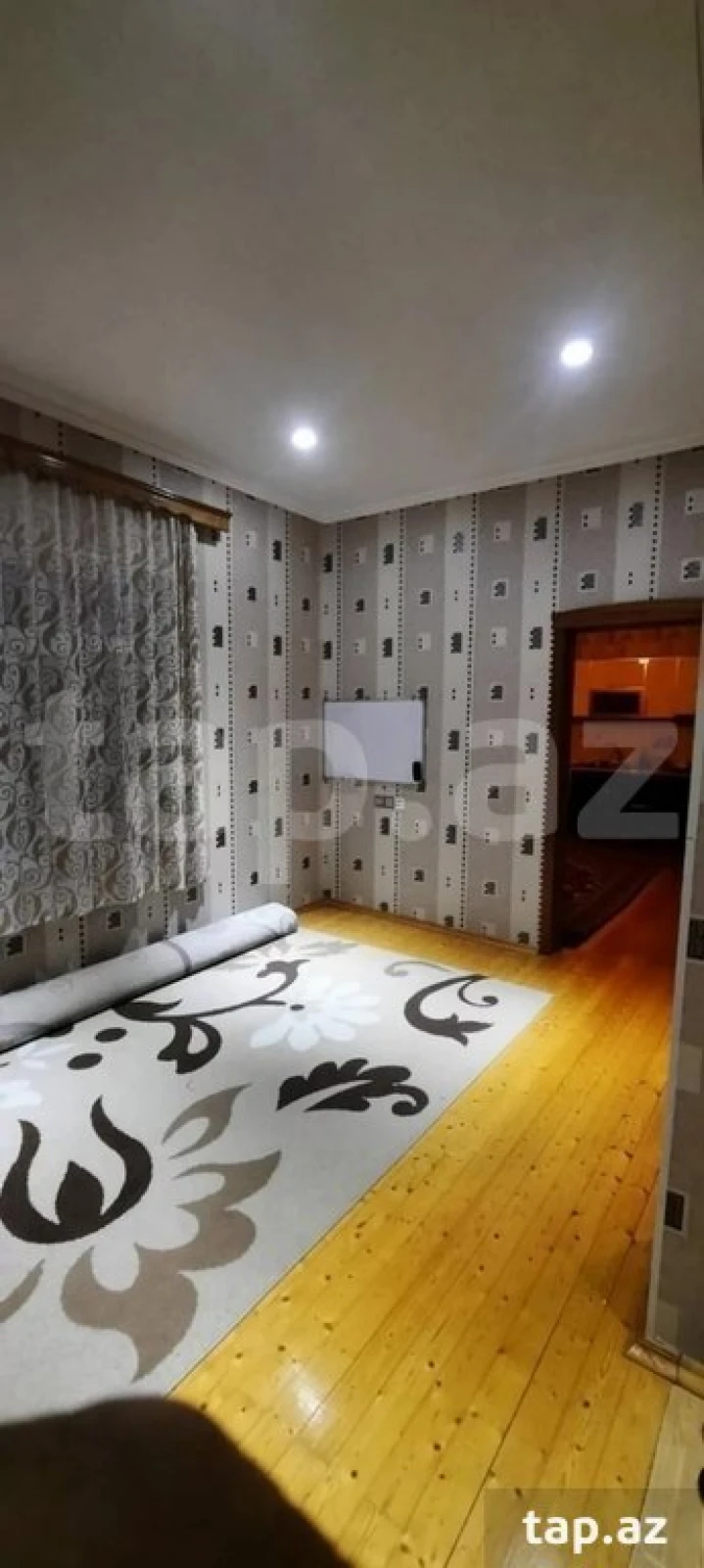 Kirayə verilir 4 otaqlı həyət evi