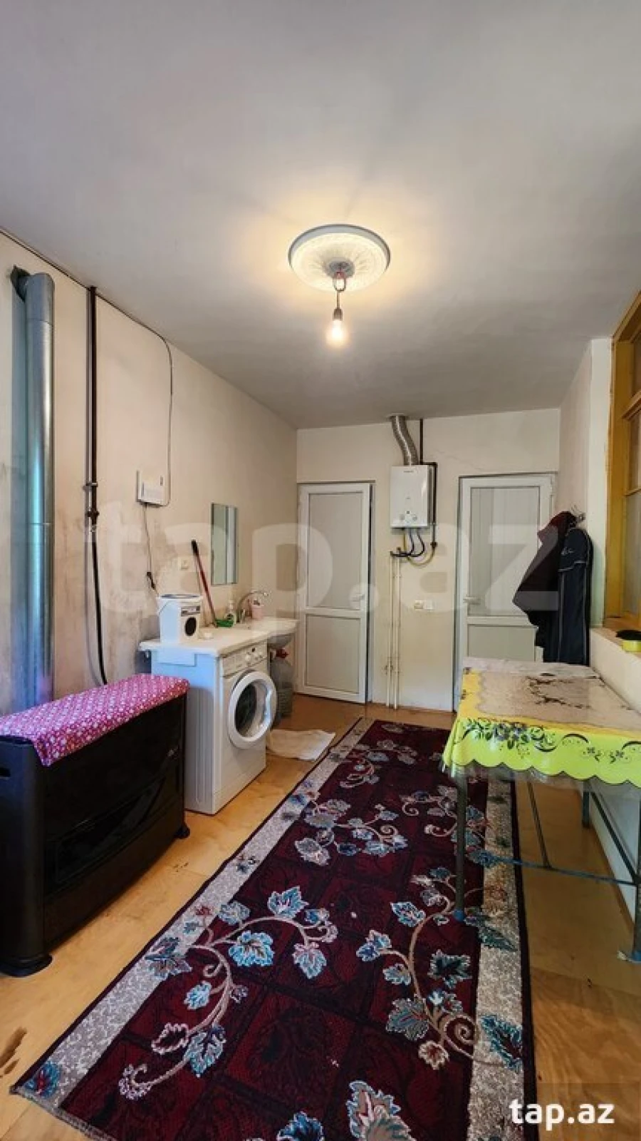 Satılır 5 otaqlı həyət evi