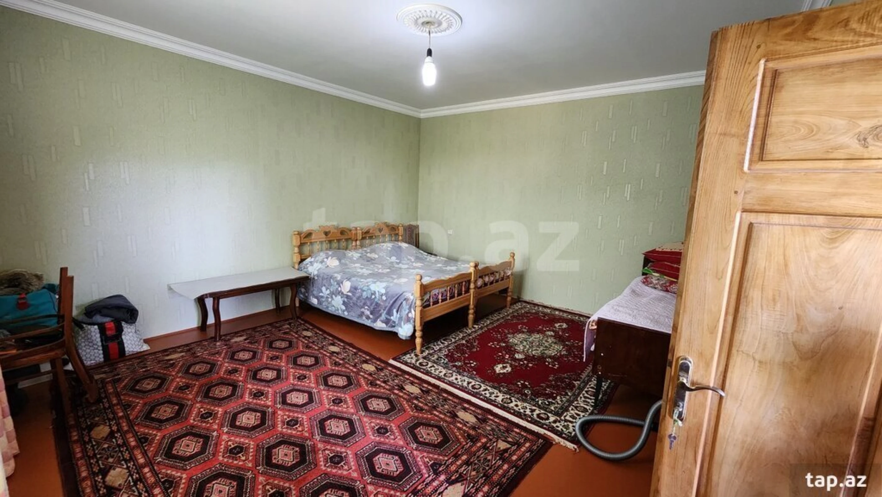 Satılır 5 otaqlı həyət evi