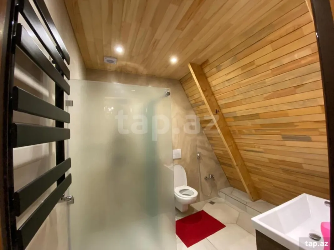 Kirayə verilir 4 otaqlı həyət evi