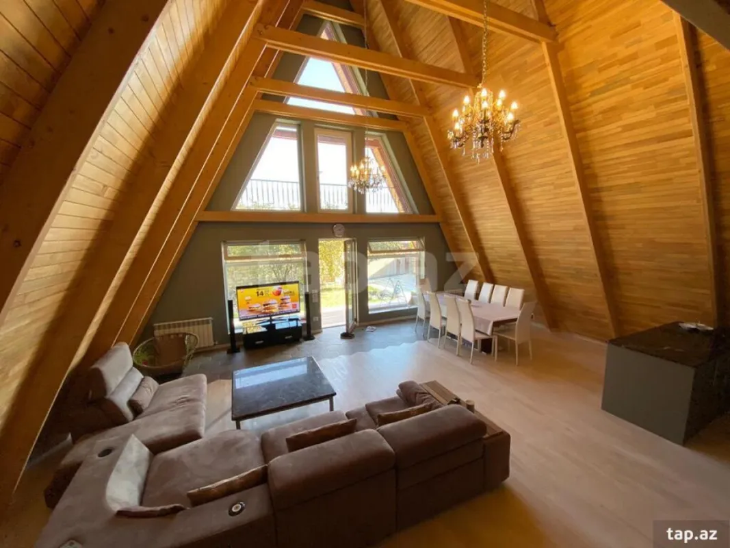 Kirayə verilir 4 otaqlı həyət evi