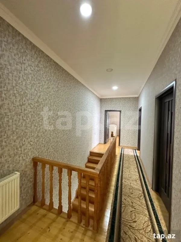 Satılır 4 otaqlı həyət evi