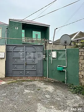 Satılır 4 otaqlı həyət evi