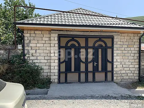 Kirayə verilir 5 otaqlı həyət evi 200 m² — Şəki 5 otaq 200.00 m²