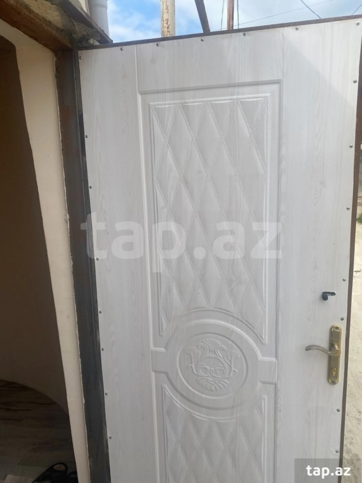 Kirayə verilir 2 otaqlı yeni tikili 60 m²