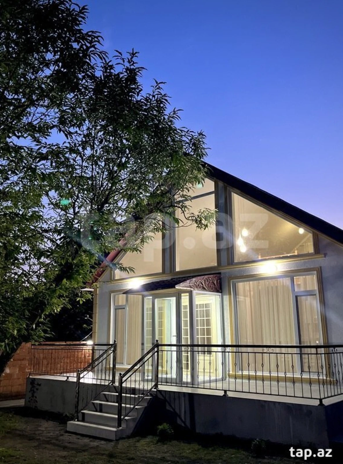 Kirayə verilir 4 otaqlı həyət evi