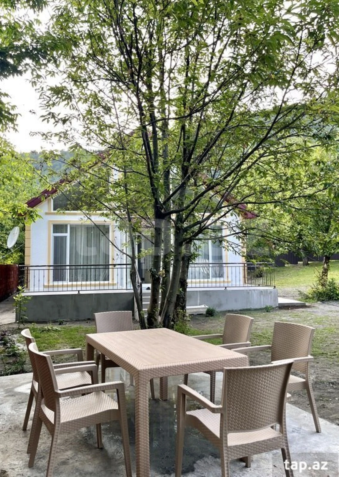 Kirayə verilir 4 otaqlı həyət evi