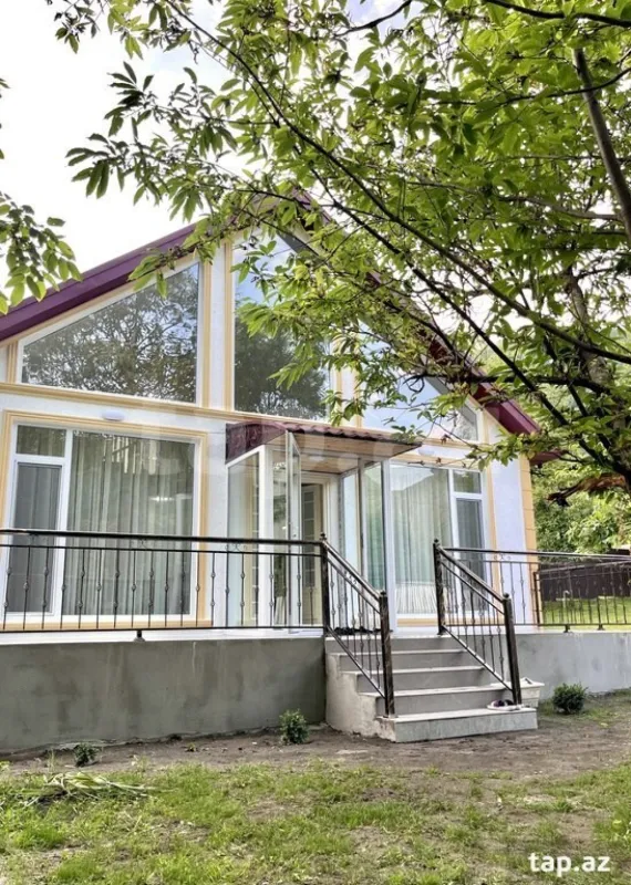 Kirayə verilir 4 otaqlı həyət evi