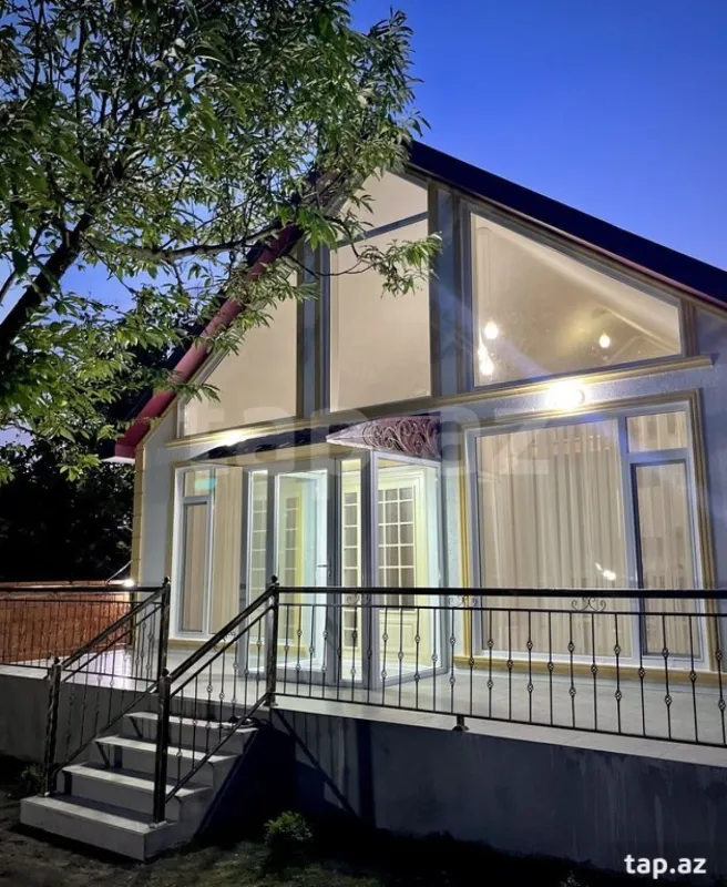 Kirayə verilir 4 otaqlı həyət evi