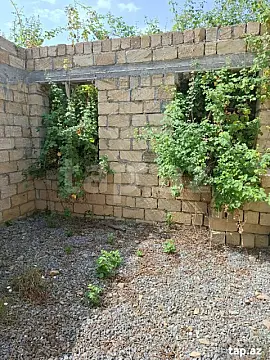 Satılır 3 otaqlı həyət evi